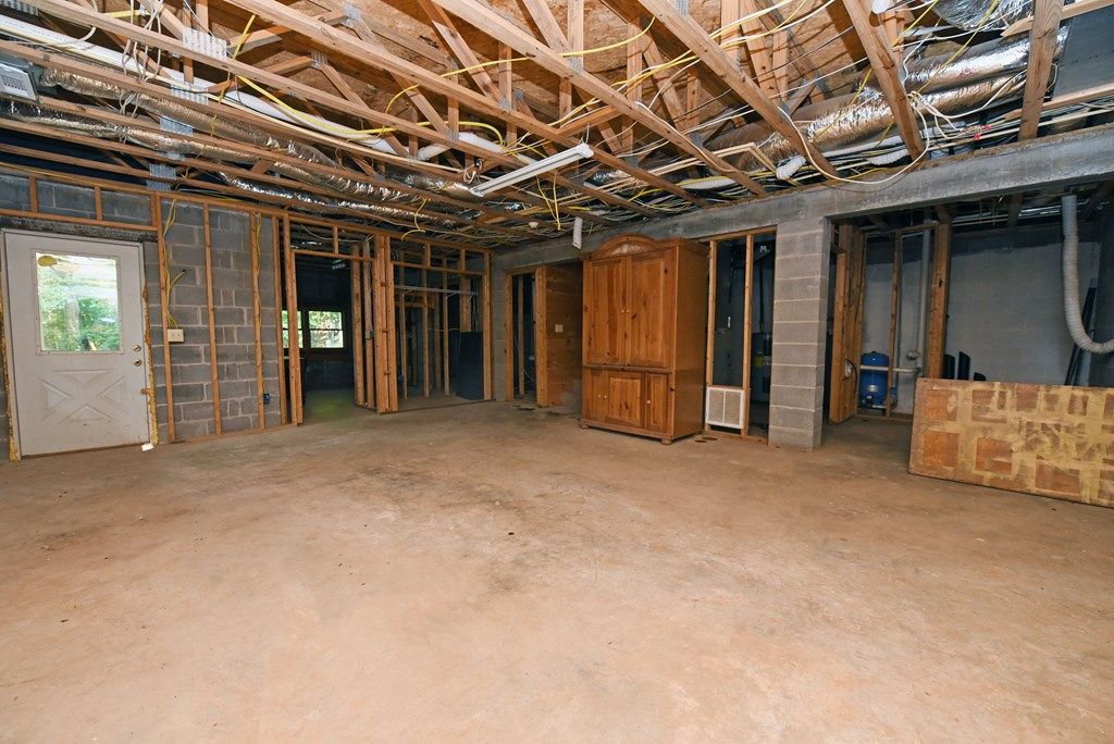 listing image 53