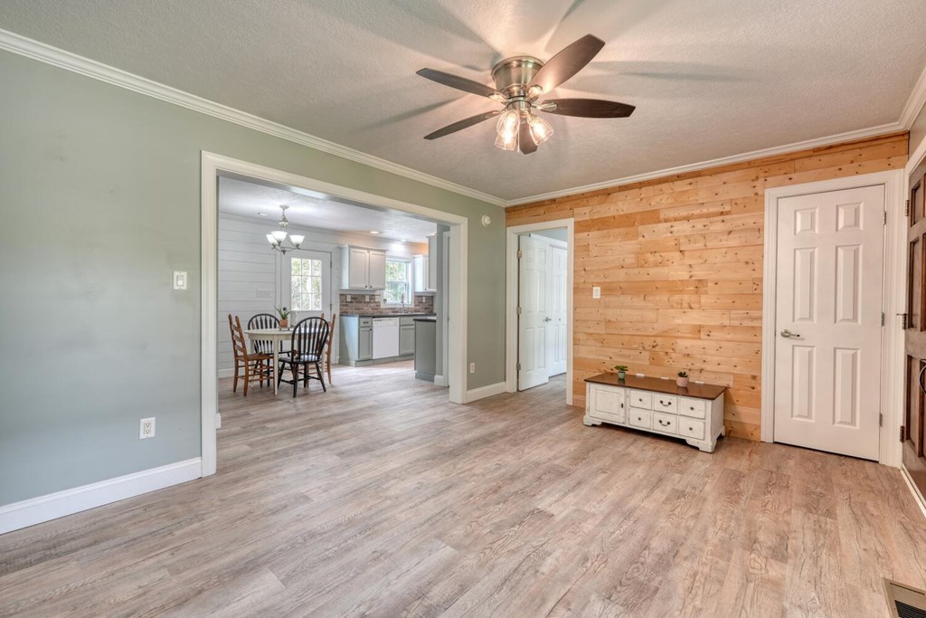 5457 Willow Springs Road