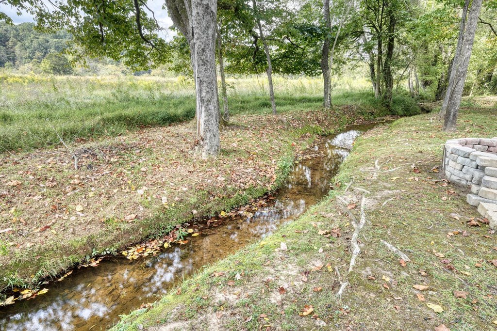 5457 Willow Springs Road