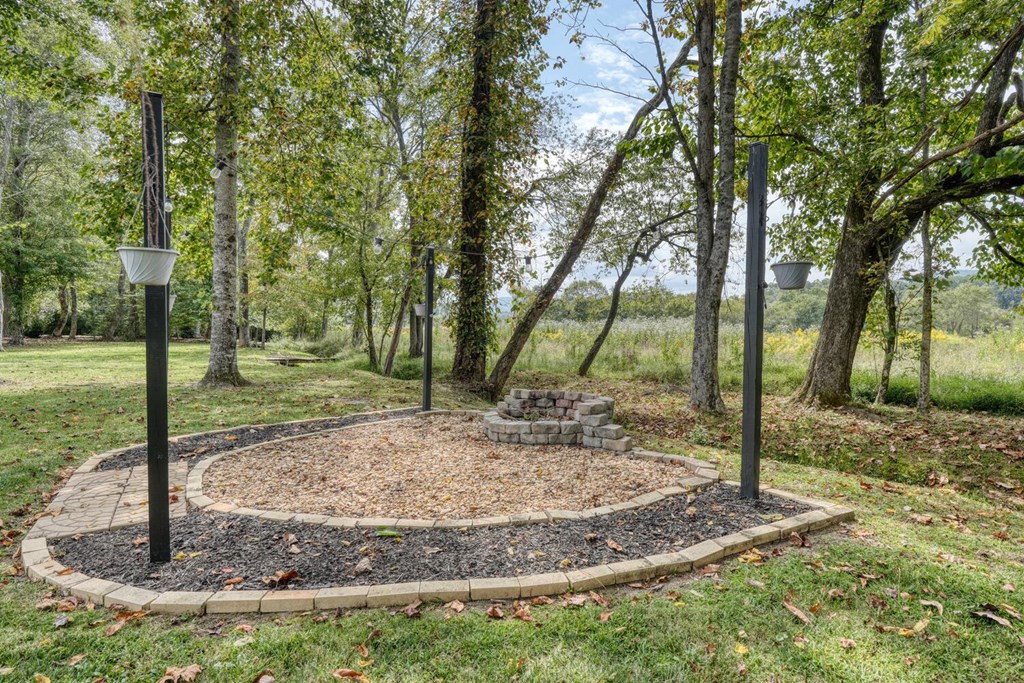 5457 Willow Springs Road