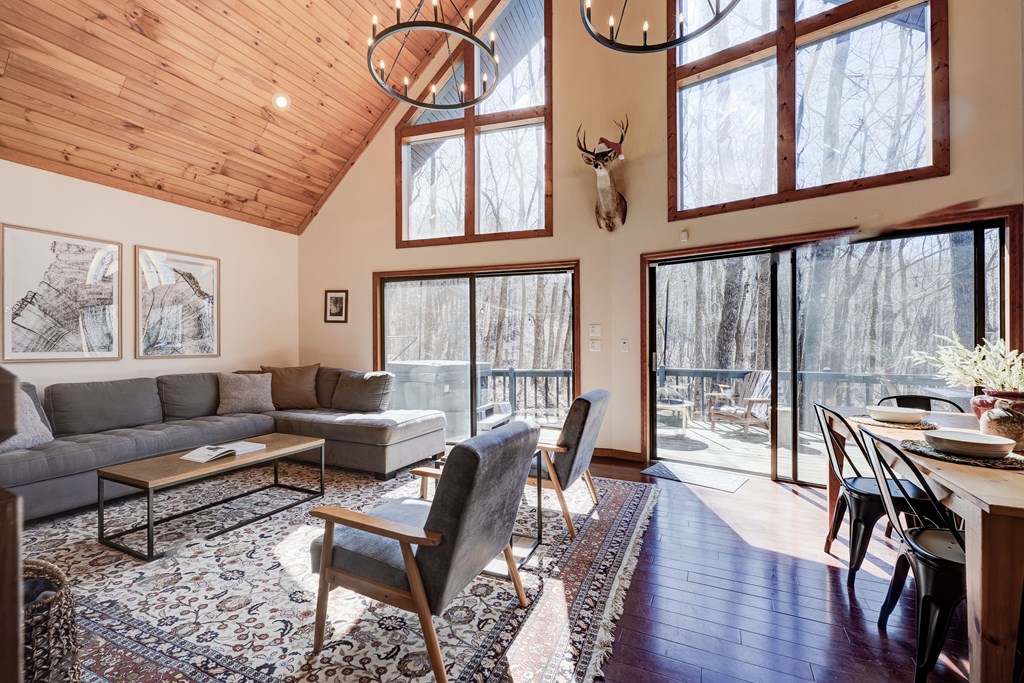 843 Fern Valley Road