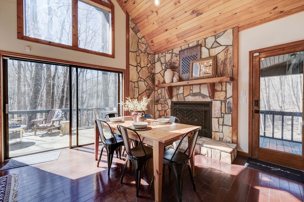 843 Fern Valley Road