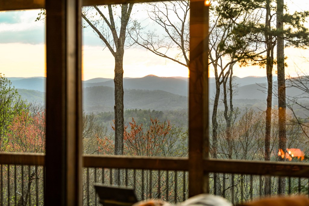 470 Blue Ridge Heights Drive