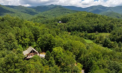 A home in Hayesville