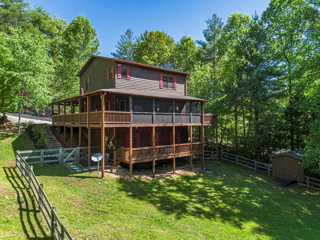 392 Oak Hills Drive