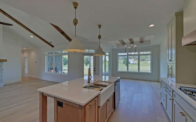 Hiawassee, Georgia, 30546, United States, 4 Bedrooms Bedrooms, ,3 BathroomsBathrooms,Residential,Active,2038165