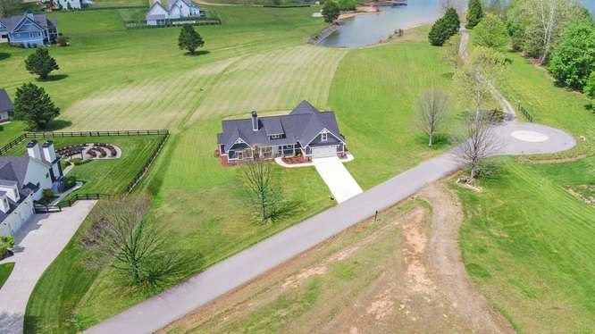 Hiawassee, Georgia, 30546, United States, 4 Bedrooms Bedrooms, ,3 BathroomsBathrooms,Residential,Active,2038165