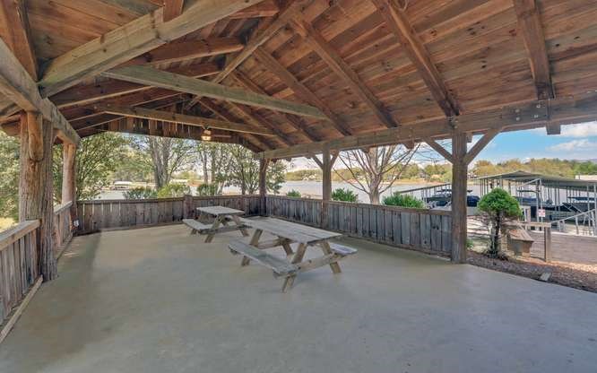 Hiawassee, Georgia, 30546, United States, 4 Bedrooms Bedrooms, ,3 BathroomsBathrooms,Residential,Active,2038165