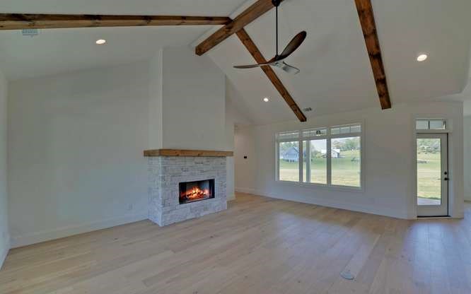 Hiawassee, Georgia, 30546, United States, 4 Bedrooms Bedrooms, ,3 BathroomsBathrooms,Residential,Active,2038165