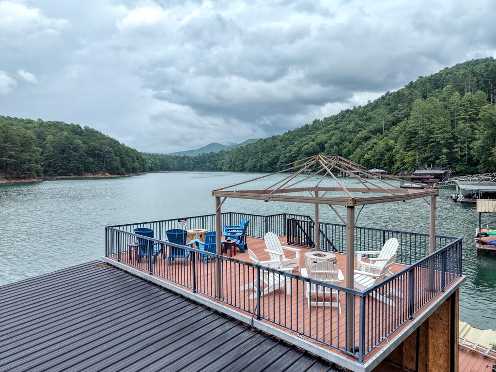 514 Browns Cove Road