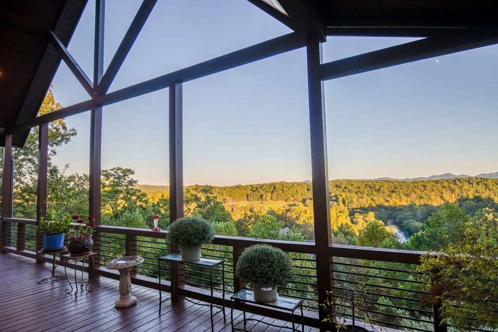 101 Toccoa Vista Lane