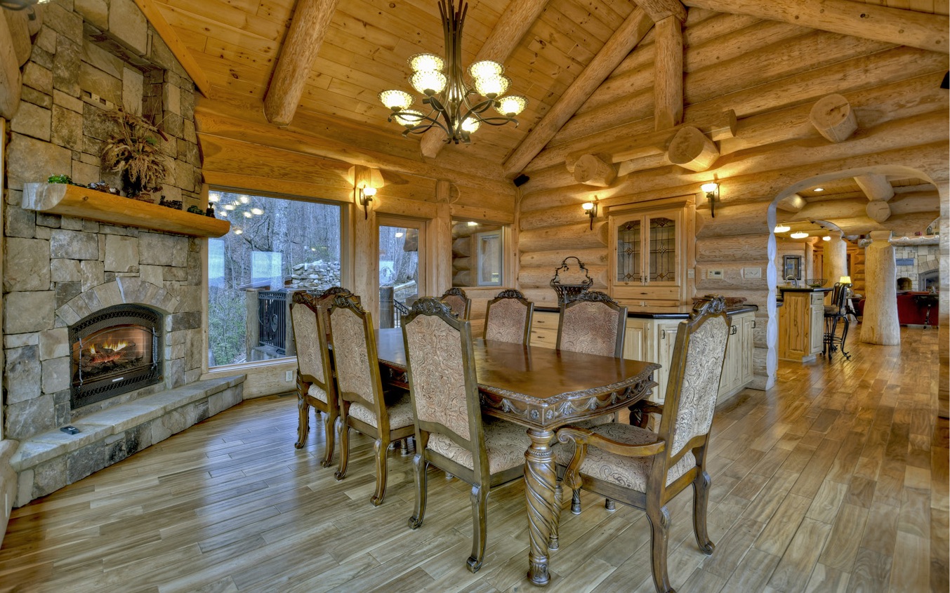 373 Spyglass Hill