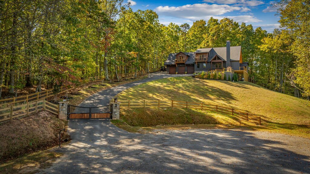 437 Big Valley Drive