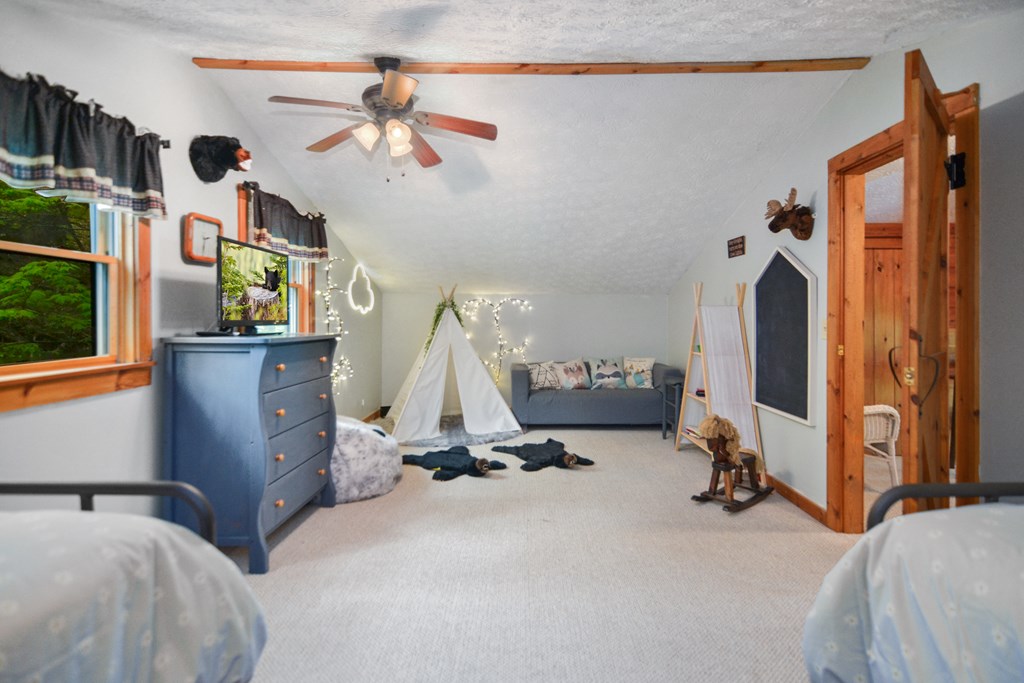 Ellijay, Georgia 30536, United States, 3 Bedrooms Bedrooms, ,3 BathroomsBathrooms,Residential,Active,59477