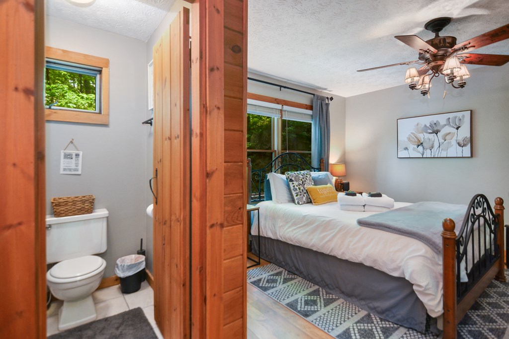 Ellijay, Georgia 30536, United States, 3 Bedrooms Bedrooms, ,3 BathroomsBathrooms,Residential,Active,59477