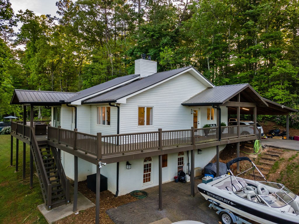 138 Mccombs Drive