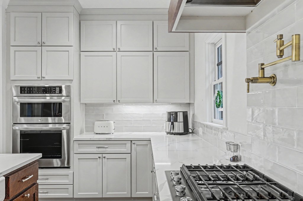 Blairsville, Georgia, 30512, United States, 4 Bedrooms Bedrooms, ,5 BathroomsBathrooms,Residential,Active,2019440