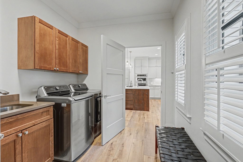 Blairsville, Georgia, 30512, United States, 4 Bedrooms Bedrooms, ,5 BathroomsBathrooms,Residential,Active,2019440