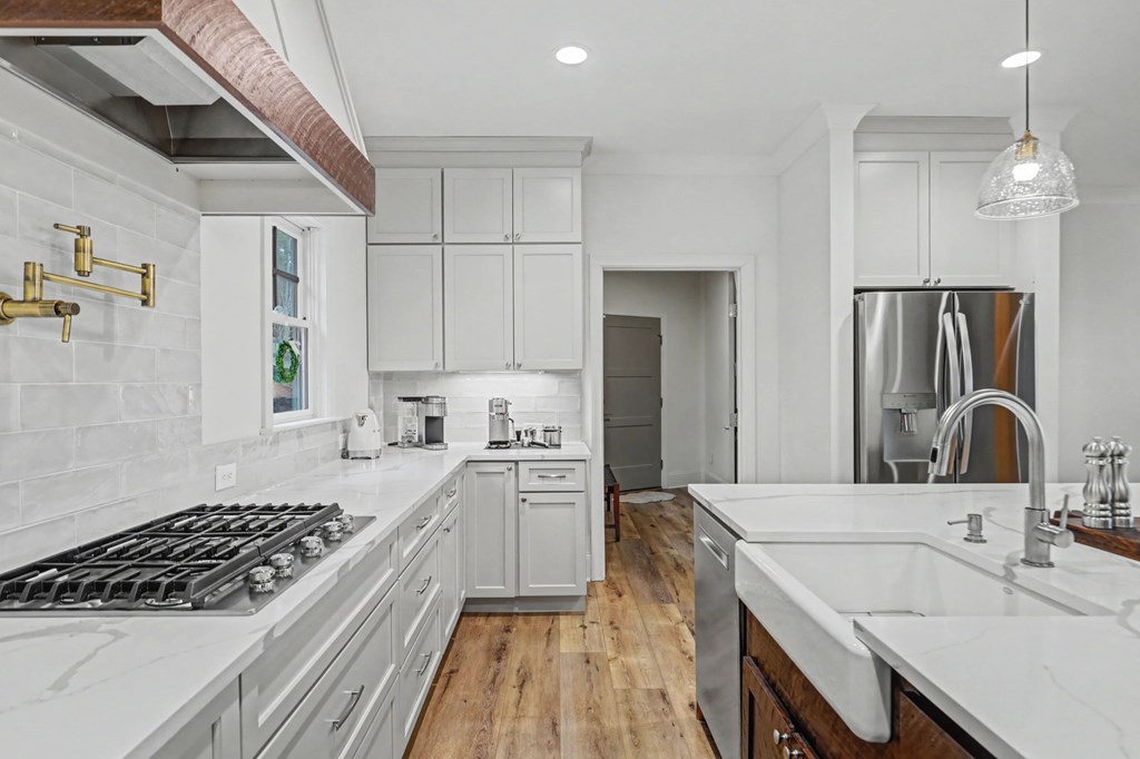 Blairsville, Georgia, 30512, United States, 4 Bedrooms Bedrooms, ,5 BathroomsBathrooms,Residential,Active,2019440