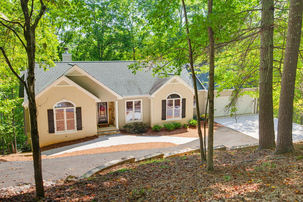 406 Arrowood Pointe