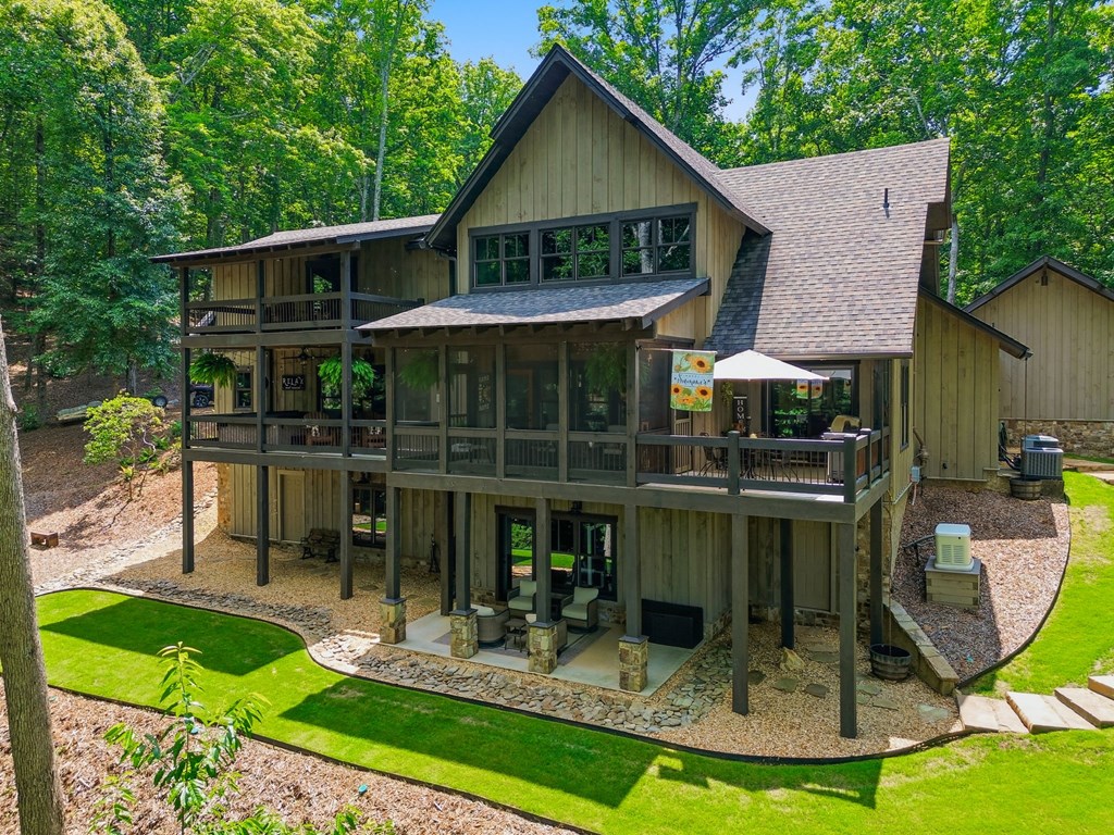 427 Greystone Trace