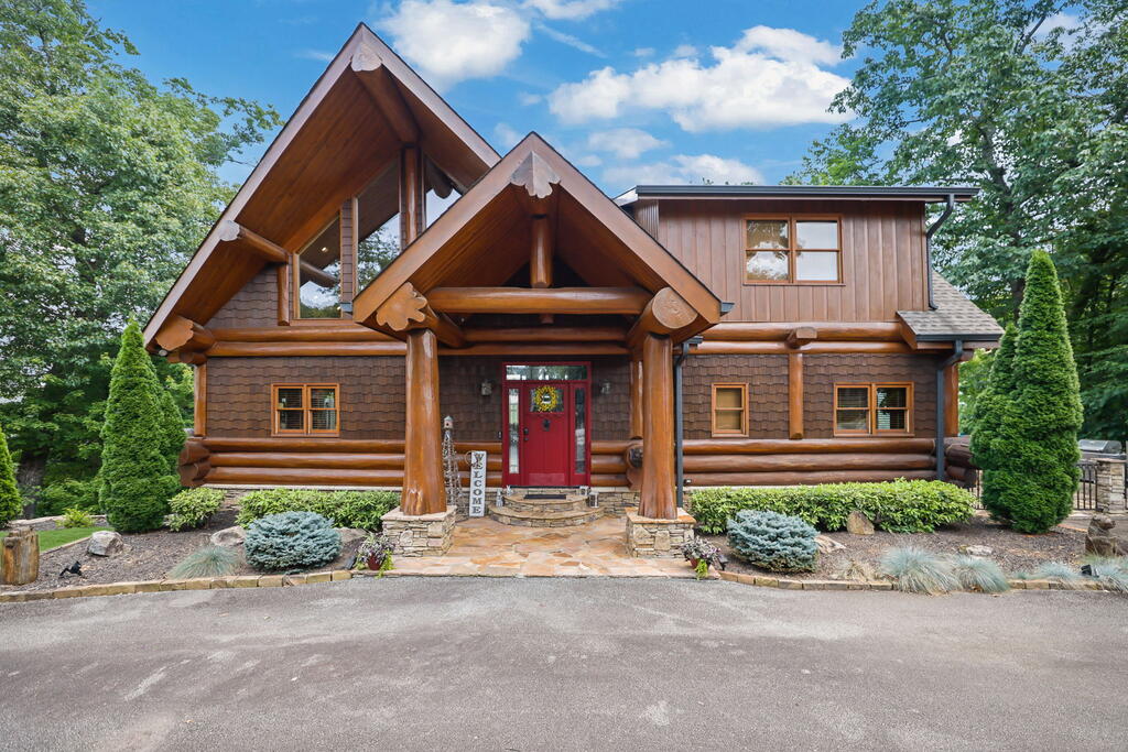 495 Overlook Drive