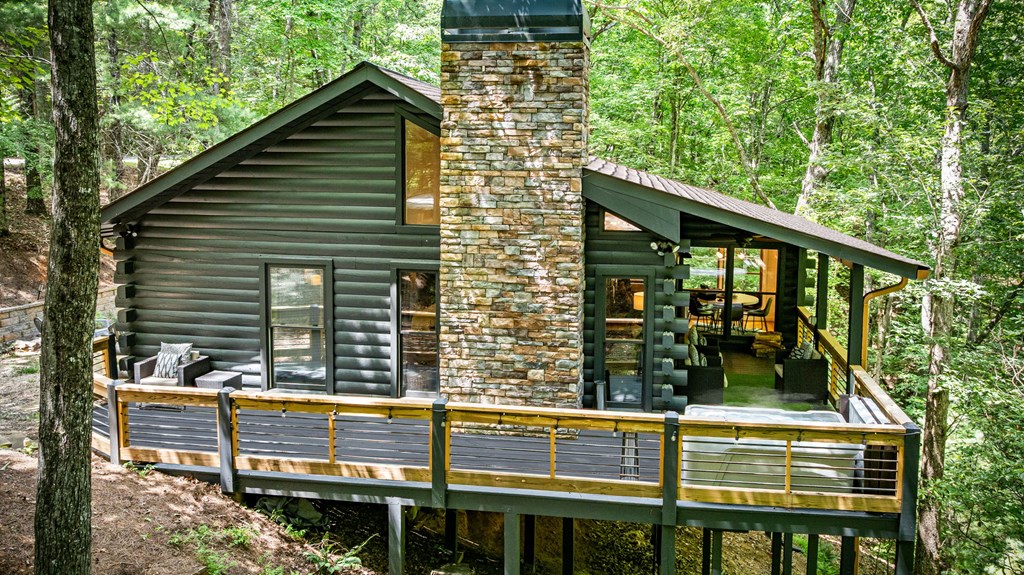 632 Cherry Lake Drive