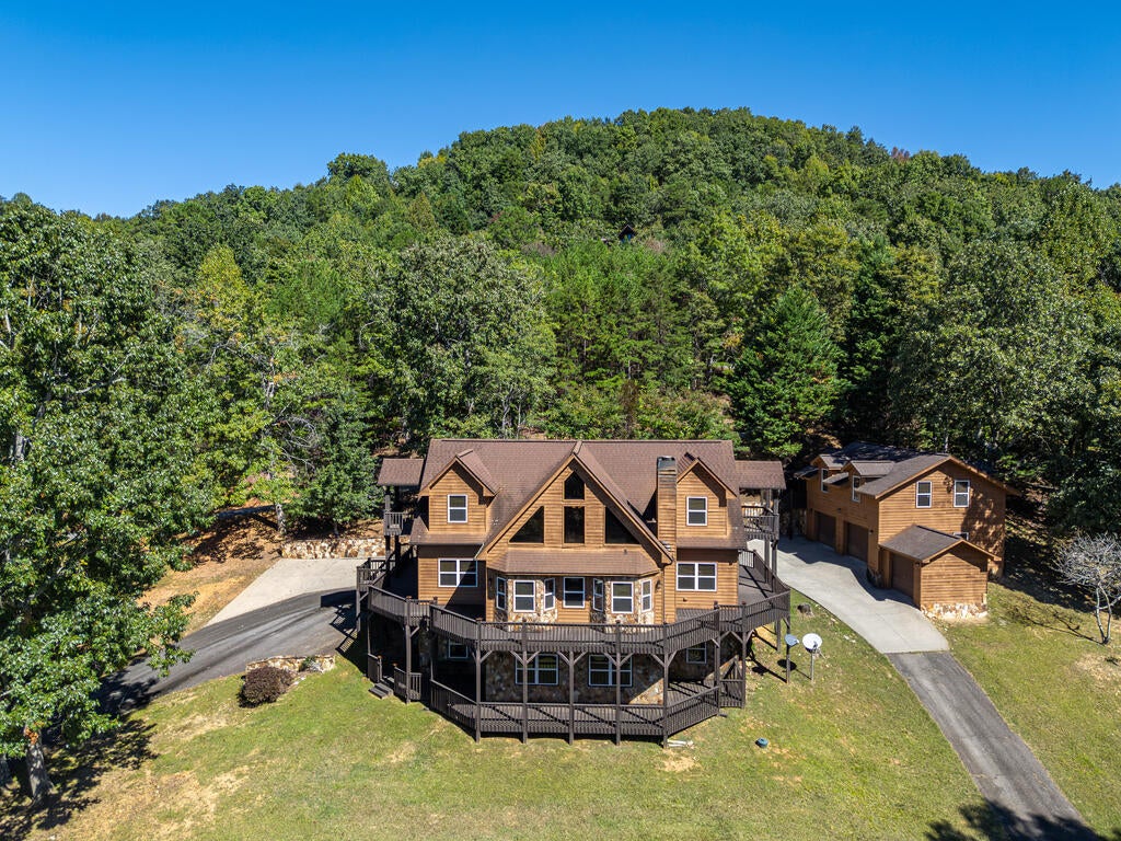 35 Honeysuckle Lane
