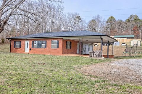 25 Grizzle Drive Blairsville GA 30512