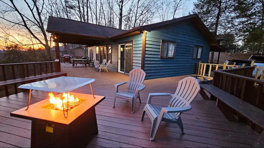 234 Ashley Lane