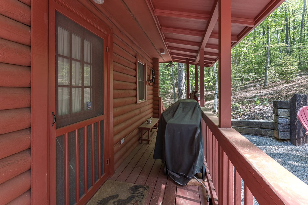 421 Sleepy Hollow Drive