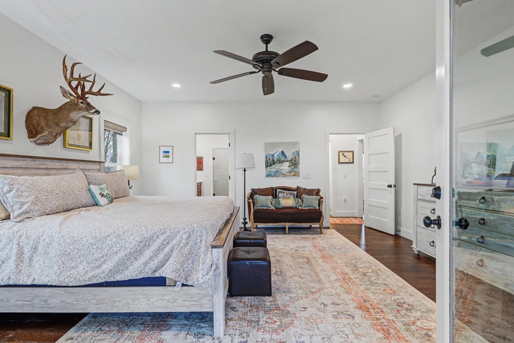 Blairsville, Georgia, 30512, United States, 4 Bedrooms Bedrooms, ,4 BathroomsBathrooms,Residential,Active,2019454
