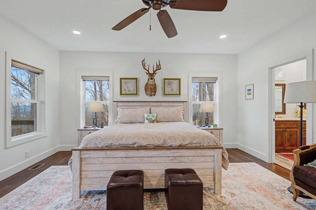 Blairsville, Georgia, 30512, United States, 4 Bedrooms Bedrooms, ,4 BathroomsBathrooms,Residential,Active,2019454
