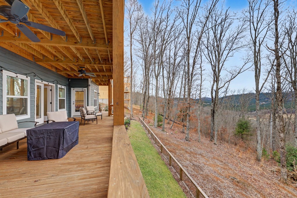 Blairsville, Georgia, 30512, United States, 4 Bedrooms Bedrooms, ,4 BathroomsBathrooms,Residential,Active,2019454