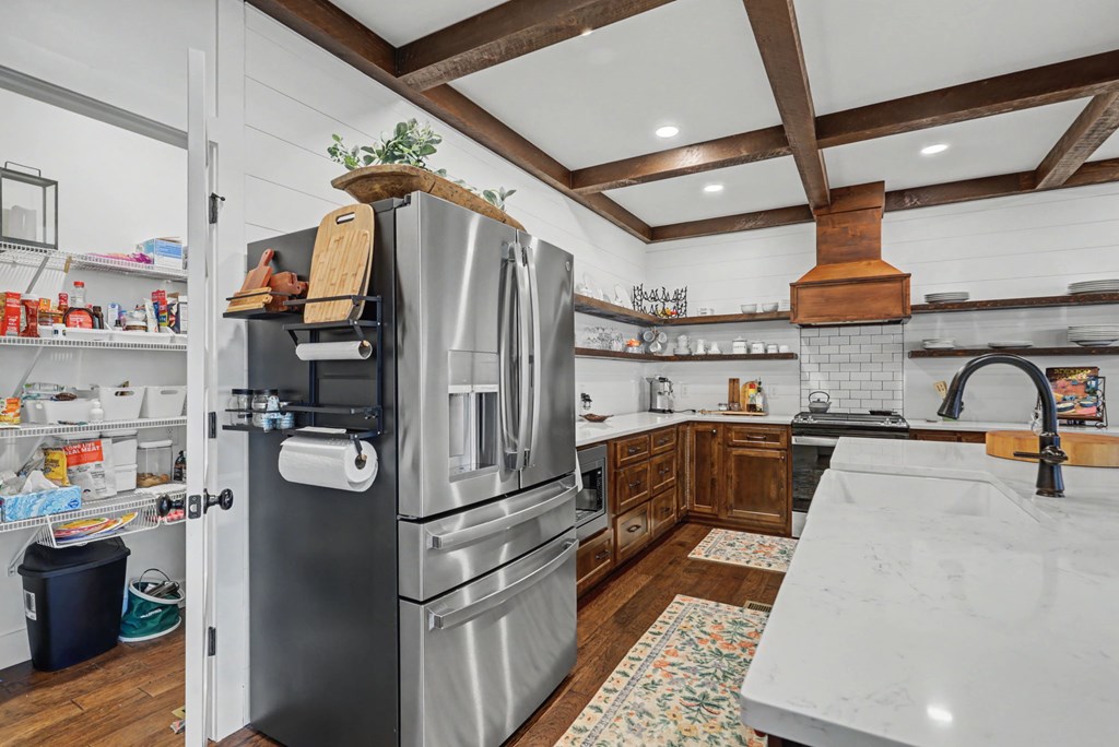 Blairsville, Georgia, 30512, United States, 4 Bedrooms Bedrooms, ,4 BathroomsBathrooms,Residential,Active,2019454