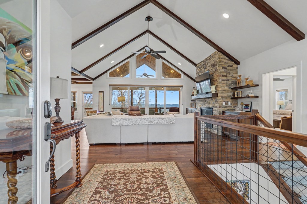 Blairsville, Georgia, 30512, United States, 4 Bedrooms Bedrooms, ,4 BathroomsBathrooms,Residential,Active,2019454