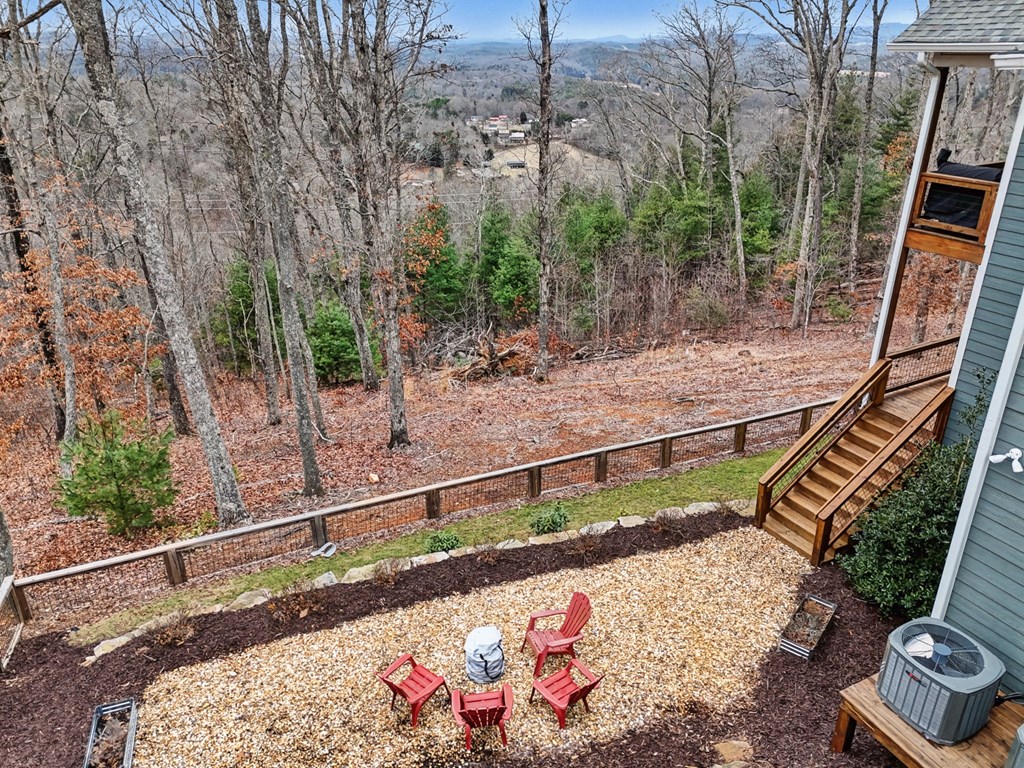 Blairsville, Georgia, 30512, United States, 4 Bedrooms Bedrooms, ,4 BathroomsBathrooms,Residential,Active,2019454