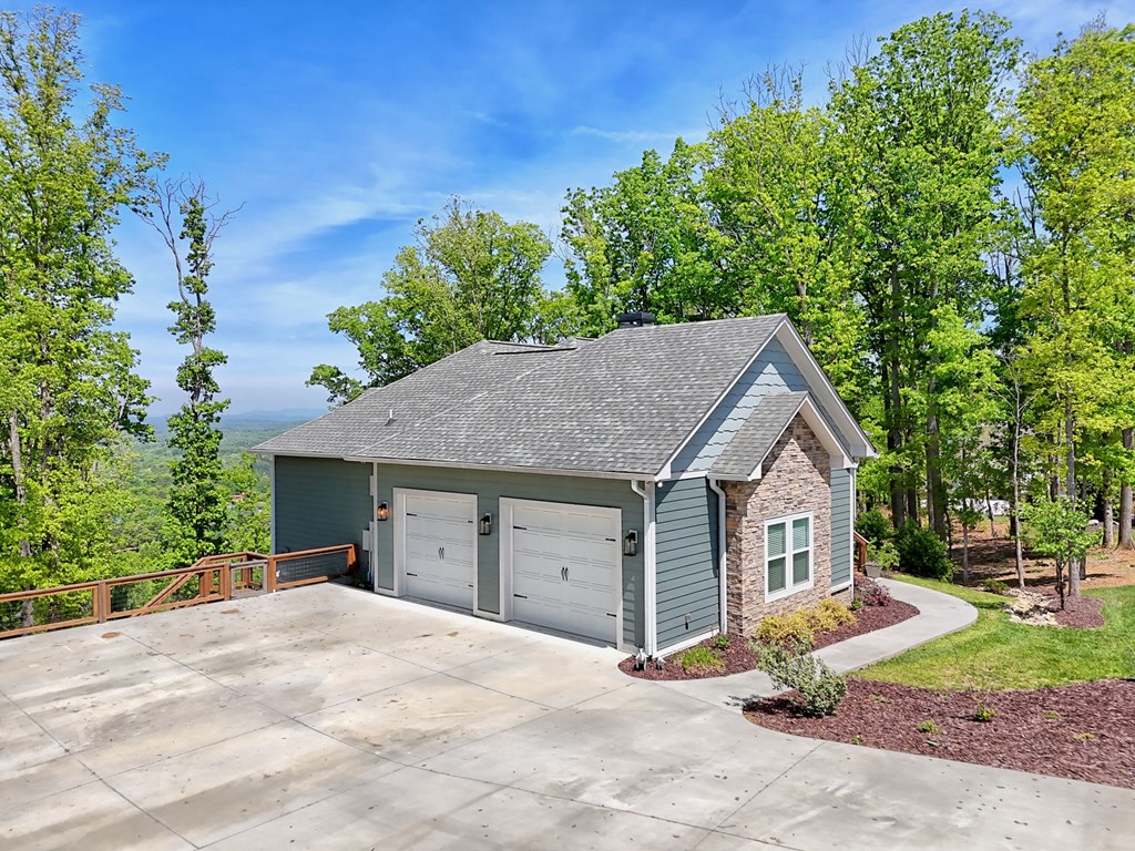 Blairsville, Georgia, 30512, United States, 4 Bedrooms Bedrooms, ,4 BathroomsBathrooms,Residential,Active,2019454