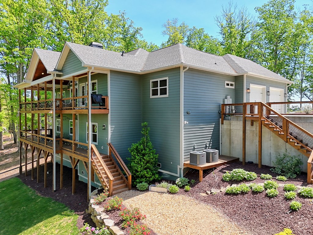 Blairsville, Georgia, 30512, United States, 4 Bedrooms Bedrooms, ,4 BathroomsBathrooms,Residential,Active,2019454