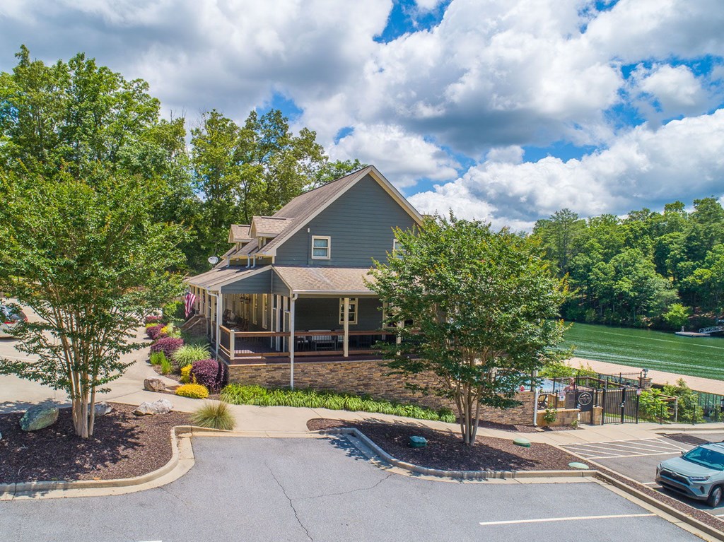 Blairsville, Georgia, 30512, United States, 4 Bedrooms Bedrooms, ,4 BathroomsBathrooms,Residential,Active,2019454
