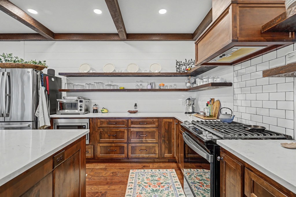 Blairsville, Georgia, 30512, United States, 4 Bedrooms Bedrooms, ,4 BathroomsBathrooms,Residential,Active,2019454