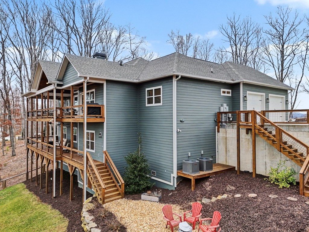 Blairsville, Georgia, 30512, United States, 4 Bedrooms Bedrooms, ,4 BathroomsBathrooms,Residential,Active,2019454