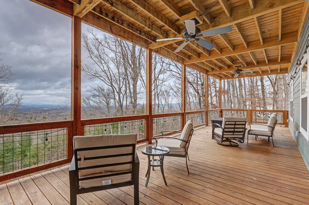 Blairsville, Georgia, 30512, United States, 4 Bedrooms Bedrooms, ,4 BathroomsBathrooms,Residential,Active,2019454
