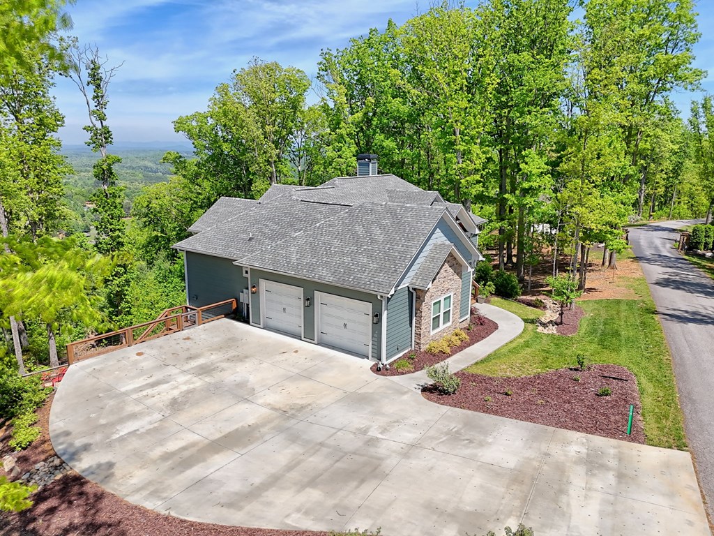 Blairsville, Georgia, 30512, United States, 4 Bedrooms Bedrooms, ,4 BathroomsBathrooms,Residential,Active,2019454