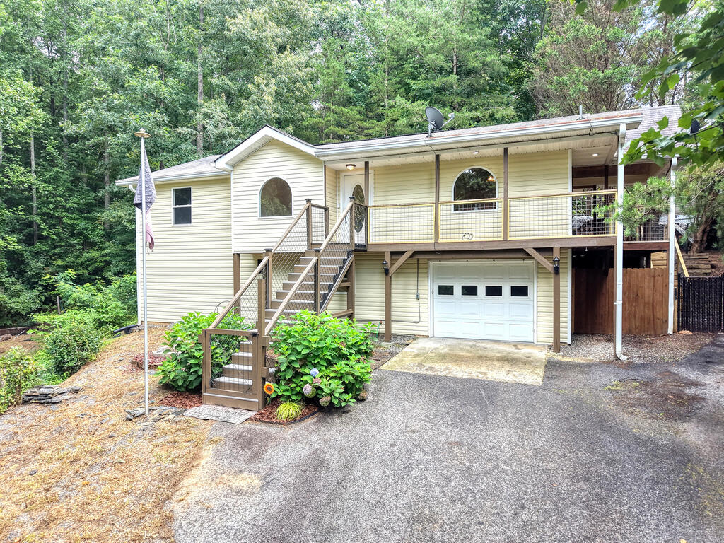 553 Grayce Lane