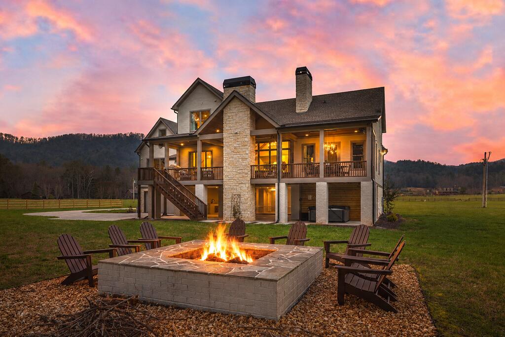 346 Woodeye Circle