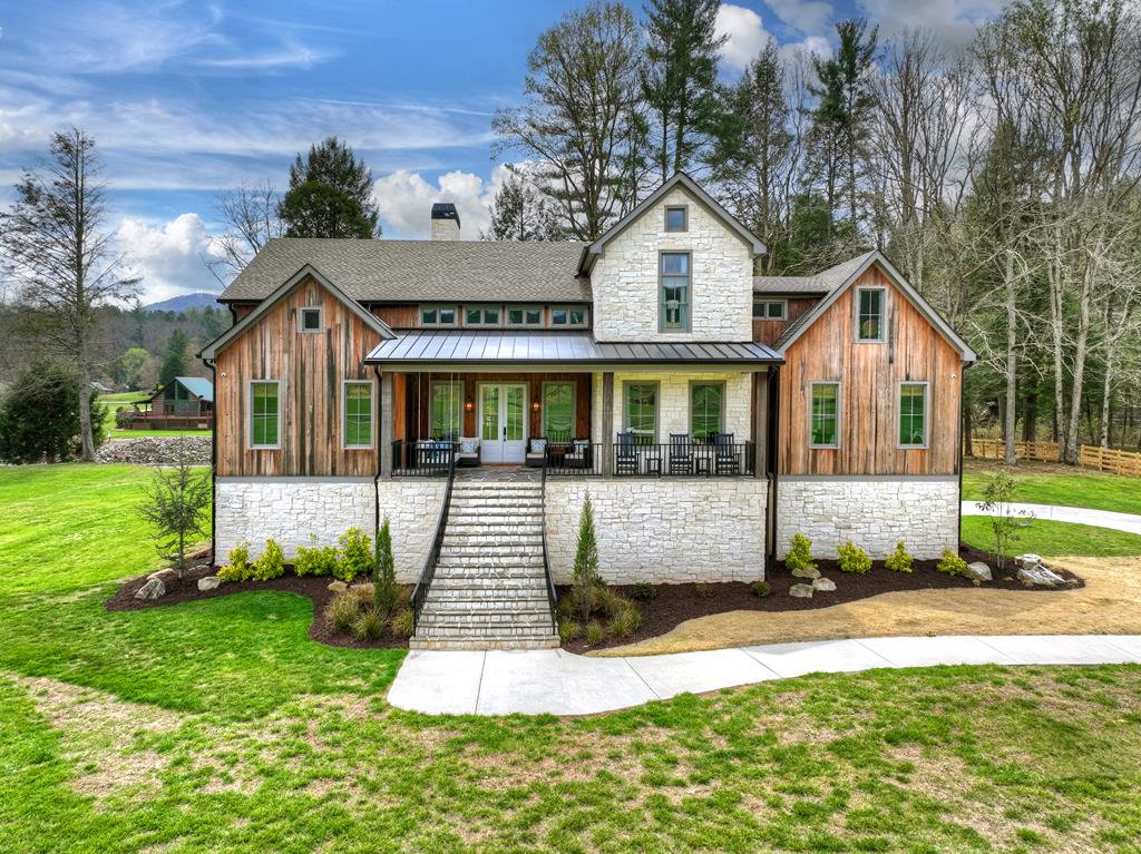 346 Woodeye Circle