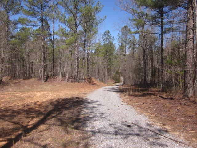 000 W Hwy 136