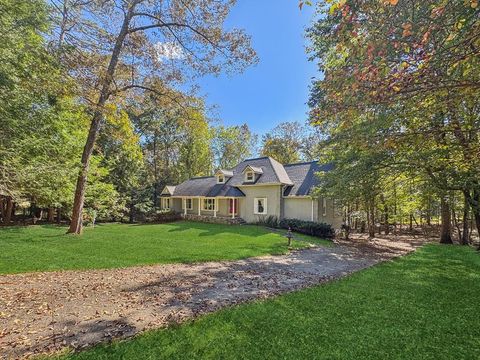300 Westwoods Drive Ellijay GA 30540