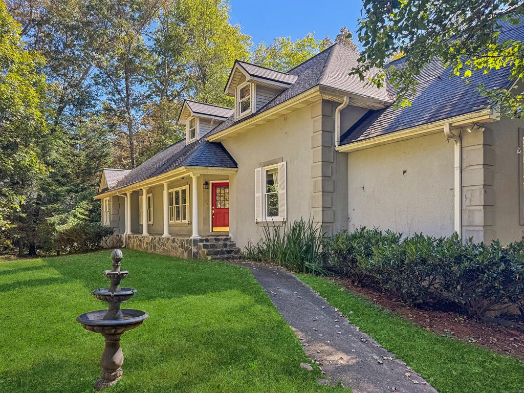 300 Westwoods Drive